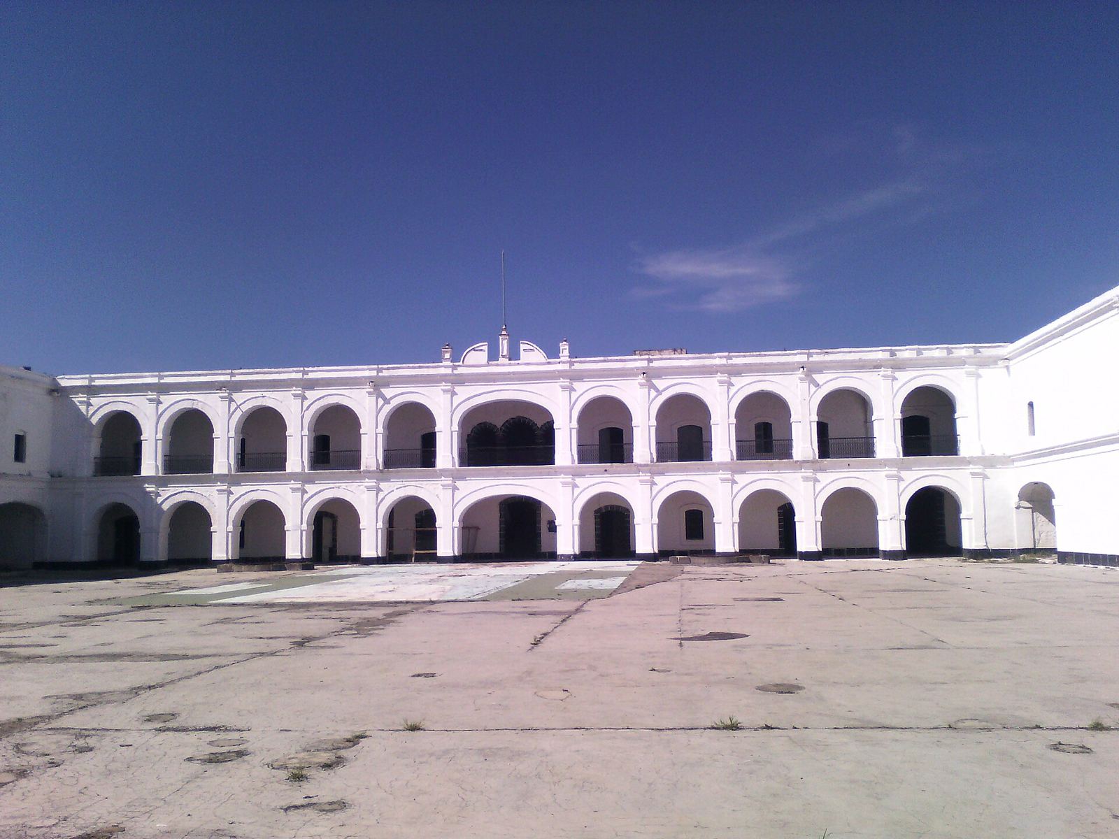 The arcaded main courtyard